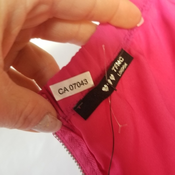 NWT TFNC London Minnie Strapless Hot Pink Dress Size Medium - Picture 8 of 12